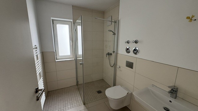 Bad Etagenwohnung Berlin